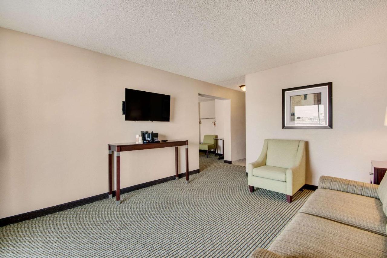 Rodeway Inn & Suites Portland - Jantzen Beach Ngoại thất bức ảnh