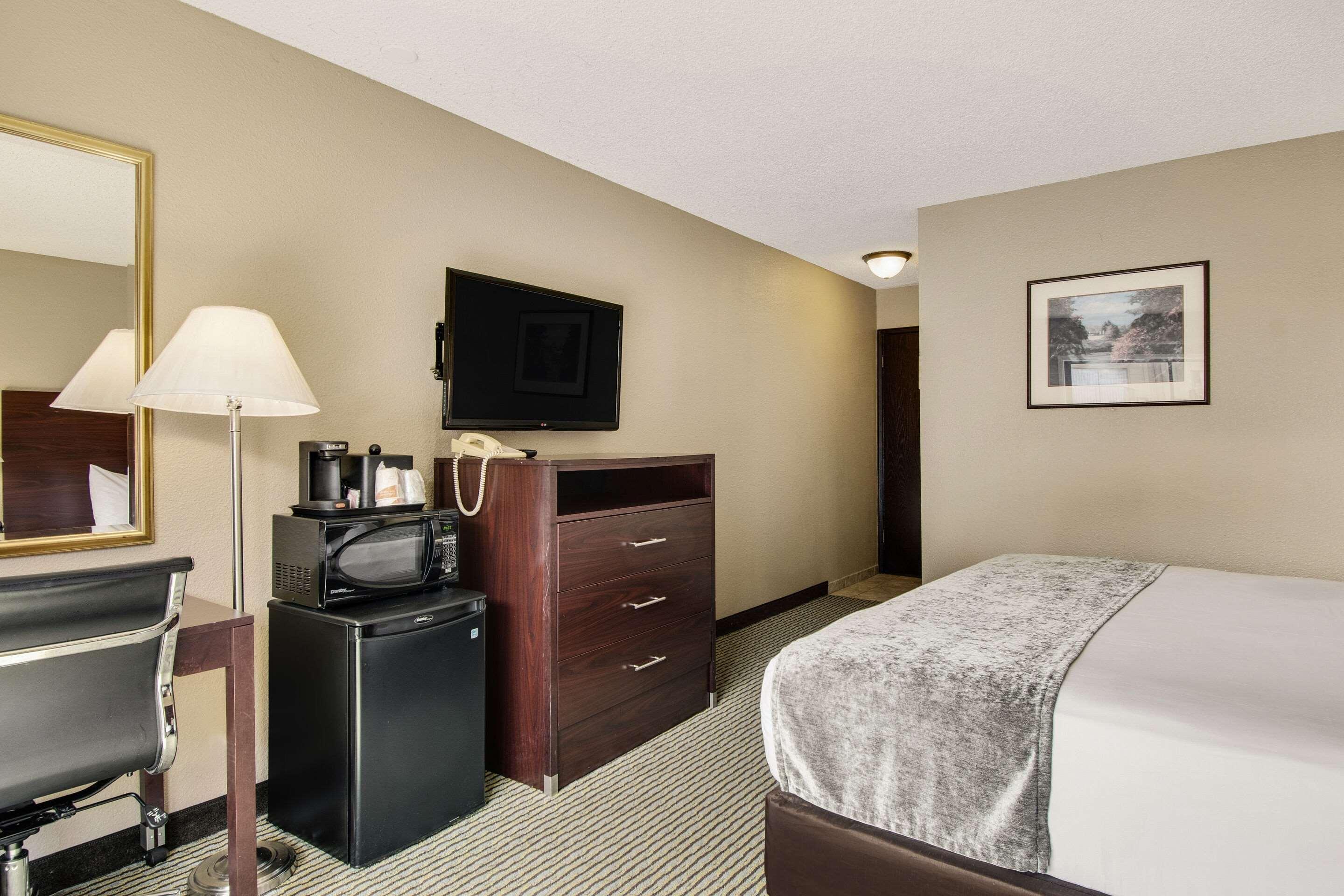 Rodeway Inn & Suites Portland - Jantzen Beach Ngoại thất bức ảnh