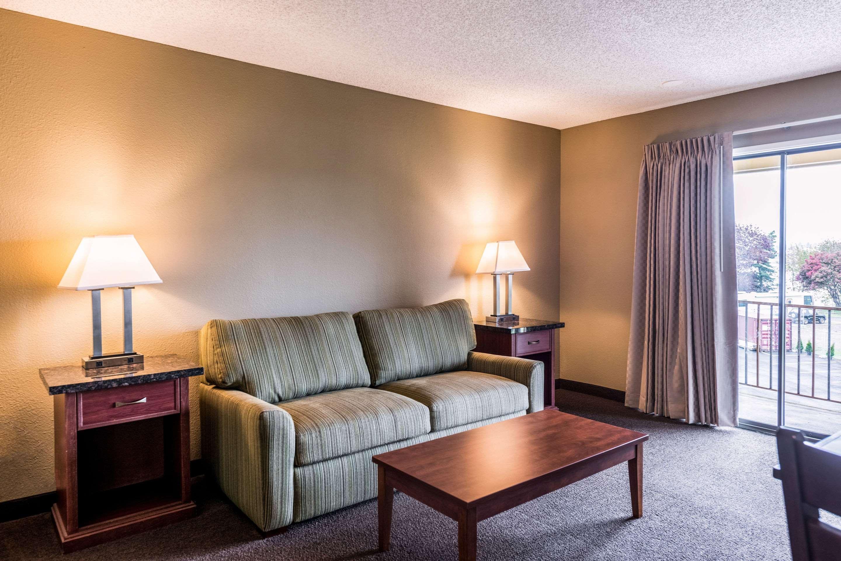 Rodeway Inn & Suites Portland - Jantzen Beach Ngoại thất bức ảnh