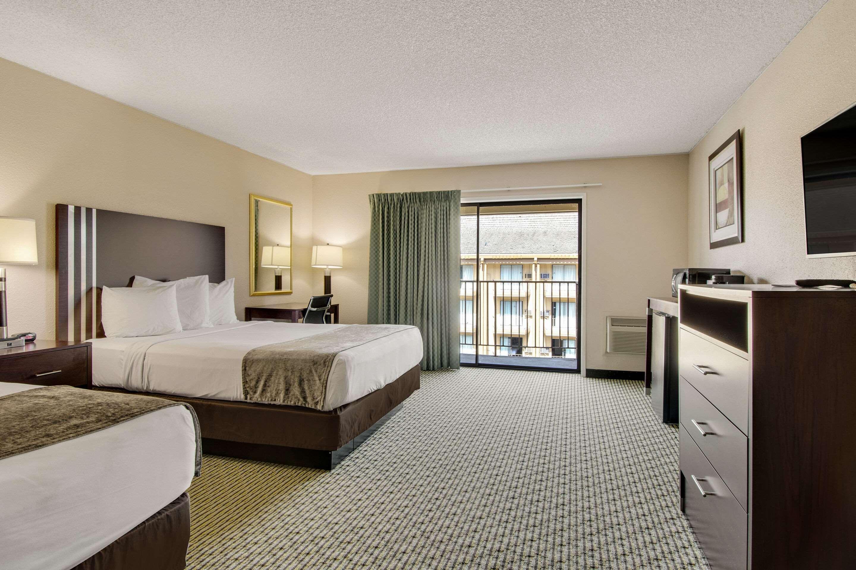 Rodeway Inn & Suites Portland - Jantzen Beach Ngoại thất bức ảnh
