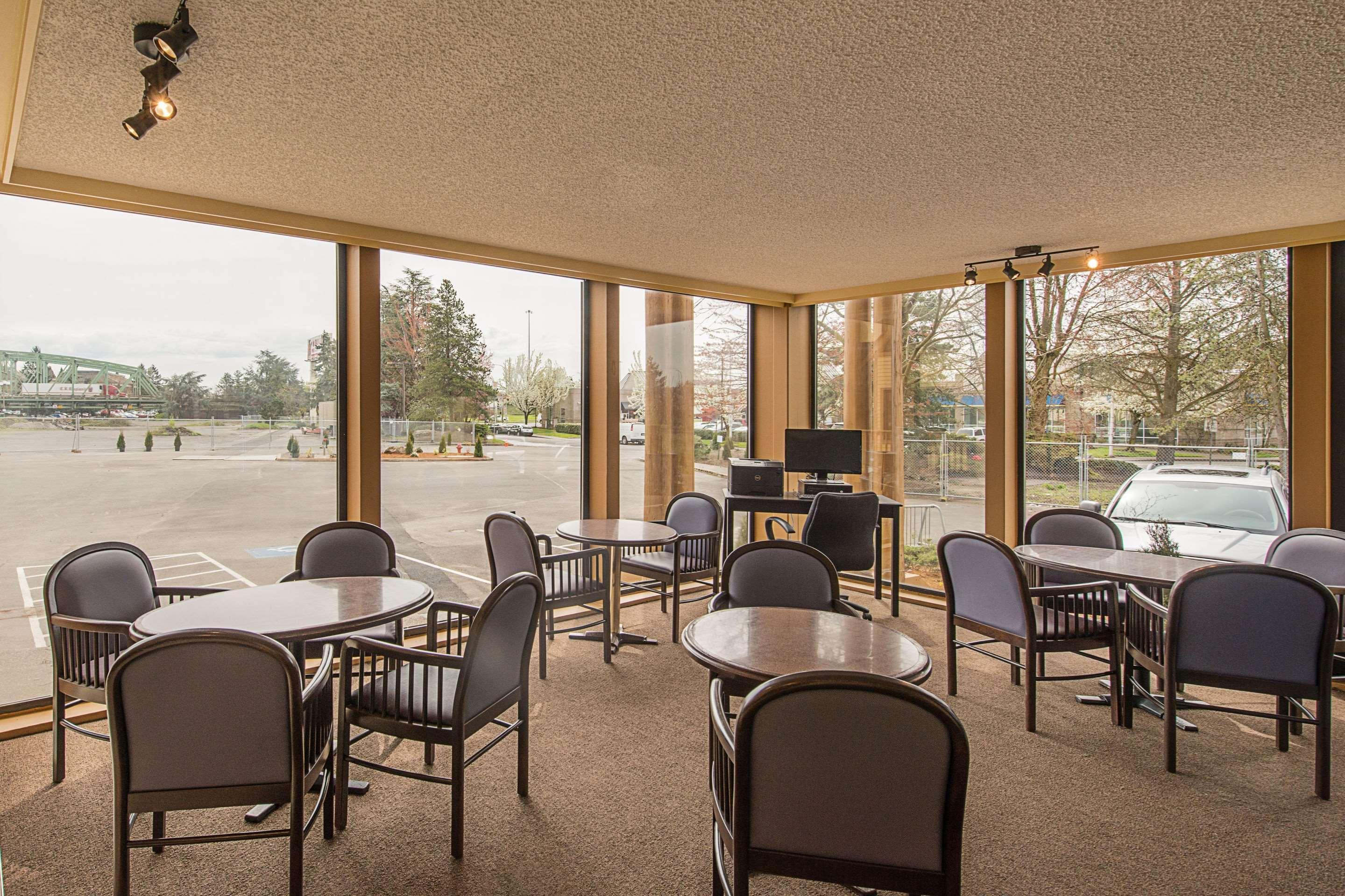 Rodeway Inn & Suites Portland - Jantzen Beach Ngoại thất bức ảnh