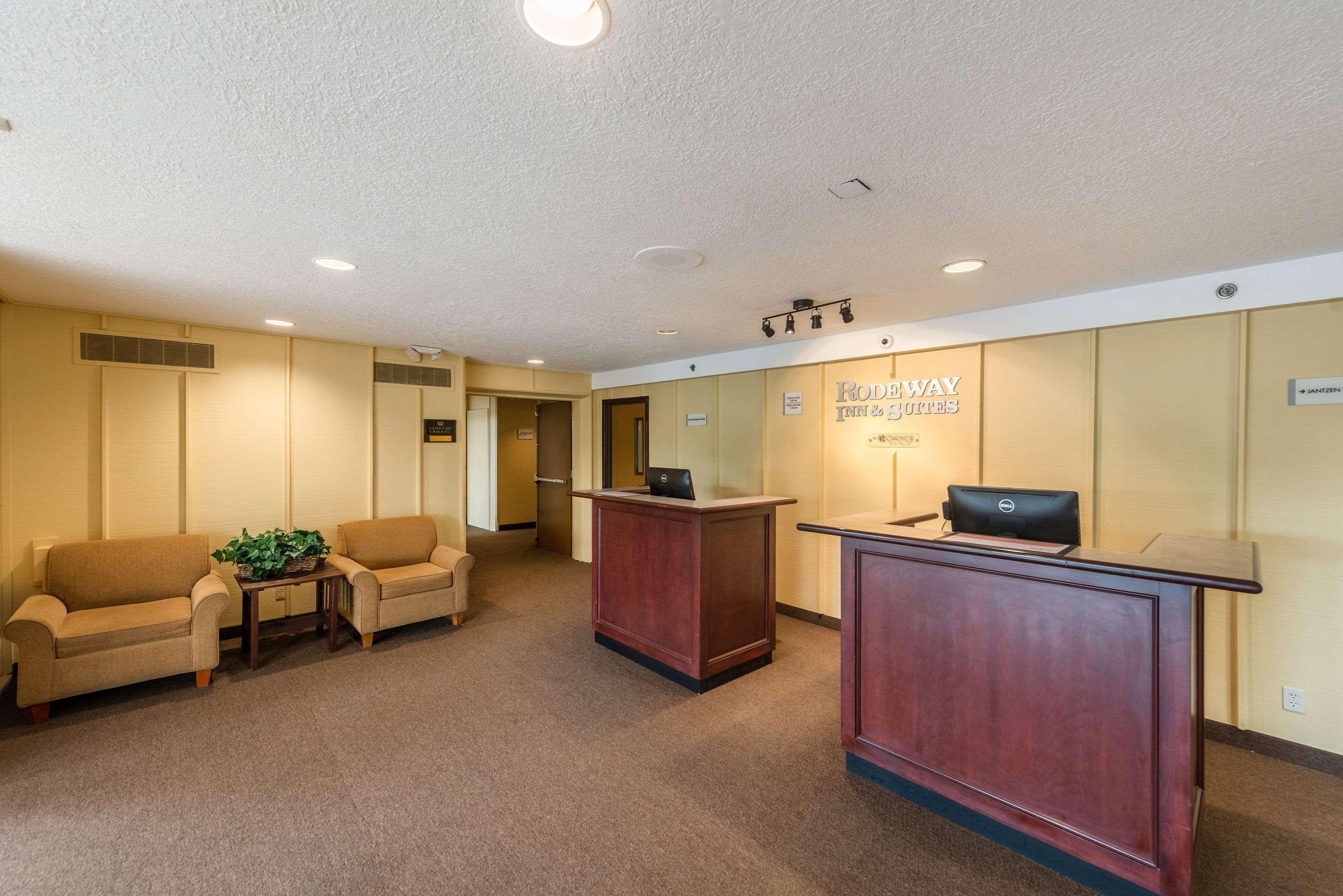 Rodeway Inn & Suites Portland - Jantzen Beach Ngoại thất bức ảnh