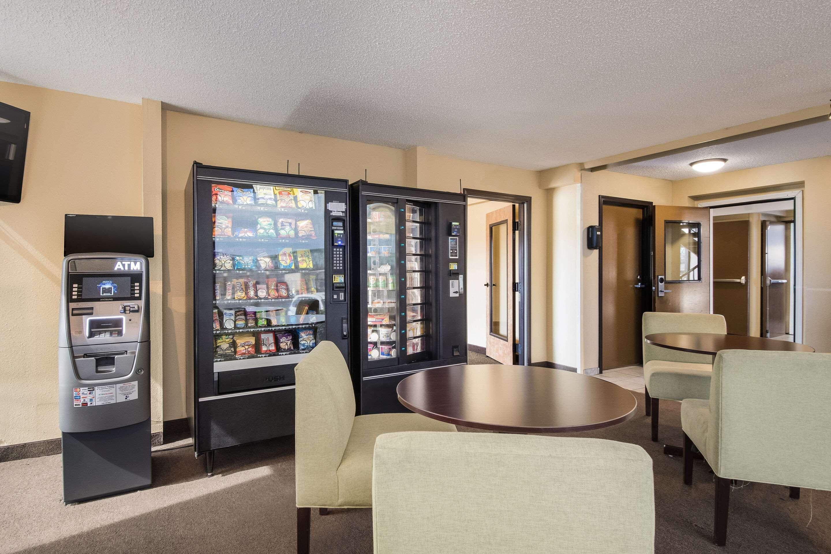 Rodeway Inn & Suites Portland - Jantzen Beach Ngoại thất bức ảnh