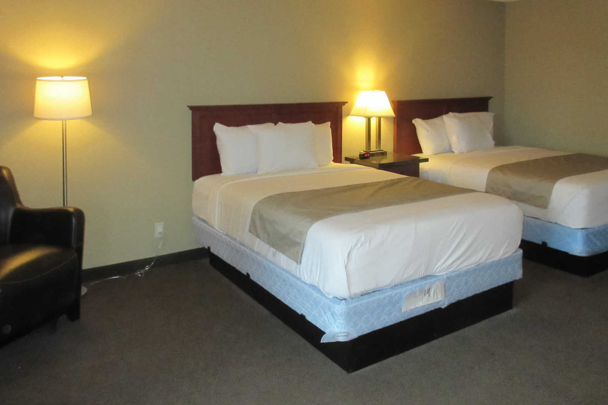 Rodeway Inn & Suites Portland - Jantzen Beach Phòng bức ảnh