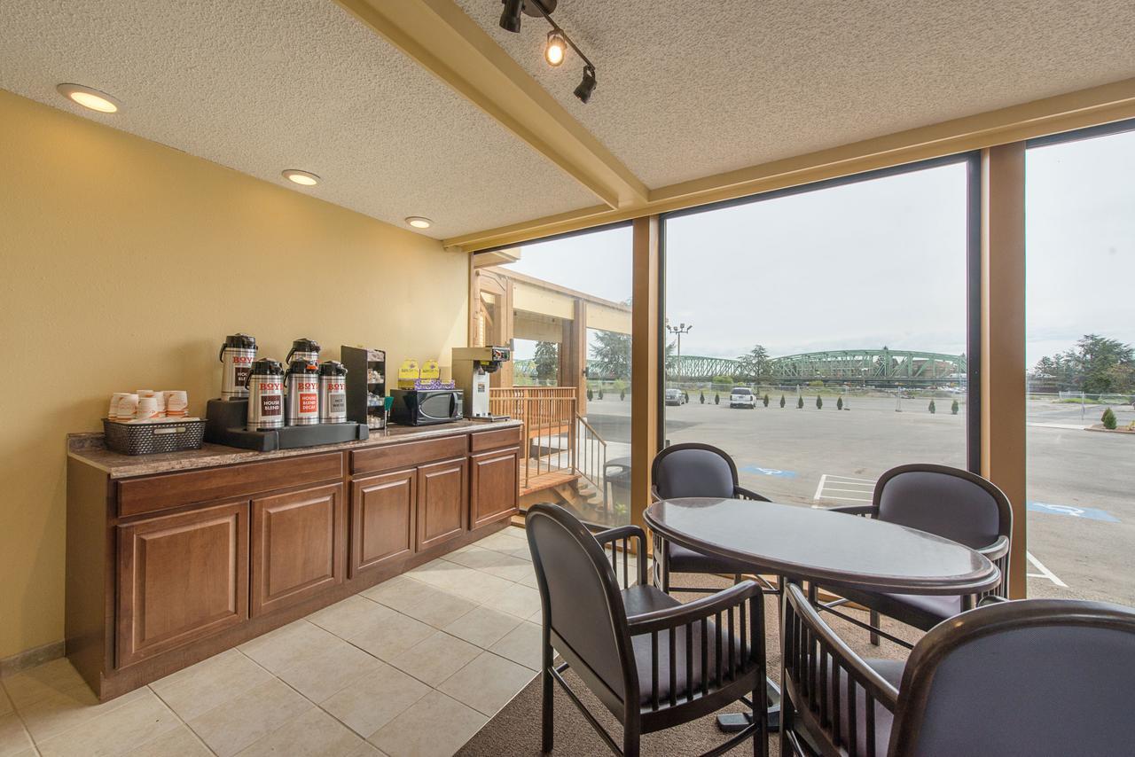 Rodeway Inn & Suites Portland - Jantzen Beach Ngoại thất bức ảnh